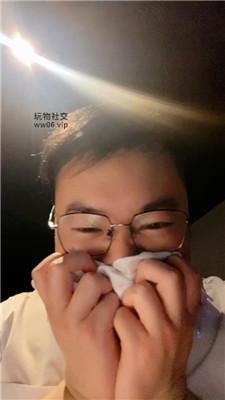 可贞当着素人技师的面调废物双视角版 JS250304-41