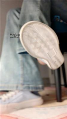 【爱秀套图】【乔乔在这里】羞辱洗脑学生狗250303-10