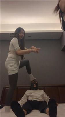 宝娜双S-棉袜脚踩踏/坐脸窒息 bf50994