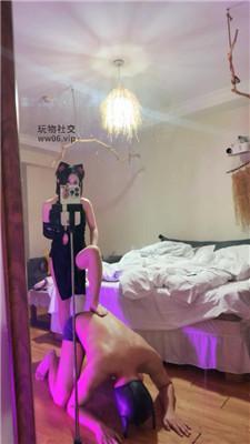 浅浅兔女郎S-铆钉高跟踩虐 bf50969