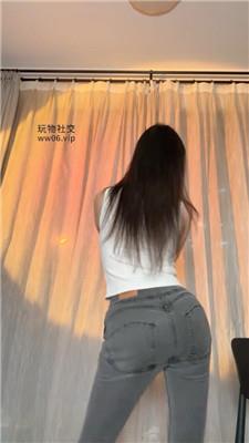 熙熙牛仔裤    250303-13