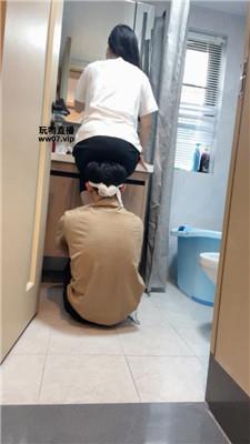 南月女神骑马伺候吃早餐-舔马桶-舔玉足 JS250314-7