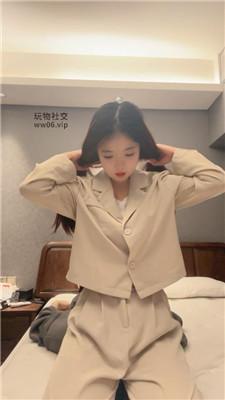 球球职场女神白袜脚踩虐 bf51502