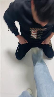 刘二狗狗舌舔脏小白鞋白袜 JS250319-17