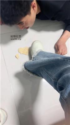 刘二狗狗舌舔脏小白鞋白袜 JS250319-17