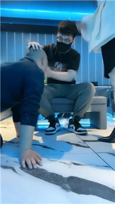 斯羽情侣主KTV-情侣主-脏鞋踩虐绿帽双视角版 JS250318-12