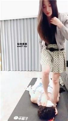 抚兮抽耳光/鞭打/舔圣水完整版 JS250318-11