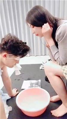 抚兮抽耳光/鞭打/舔圣水完整版 JS250318-11