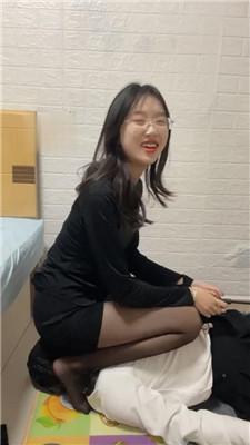 鹿S母畜-黑丝踩-sp-坐脸窒息 bf51457