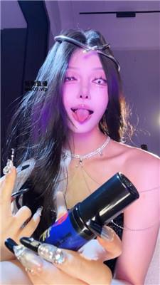 龙妈爬进来    250316-24