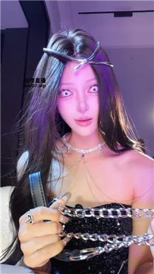 龙妈爬进来    250316-24