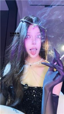 龙妈爬进来    250316-24