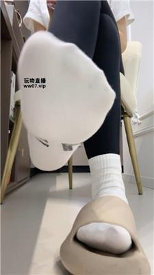 【爱秀套图】【玥樾】白袜出卖女朋友250316-30