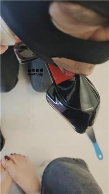 4772啃吃脚丫死皮  JS250317-25