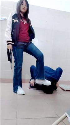 【爱秀套图】【Nubias】小白鞋踢踹-鞭打耳光JS250320-4-绳界 – 绳艺爱好者交流与分享