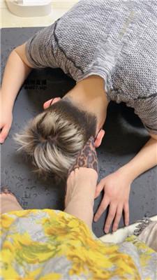 【爱秀套图】【安安sama】高跟踩踏-近距离恋足舔JS250326-13-绳界 – 绳艺爱好者交流与分享