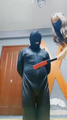 【爱秀套图】【东营天香百合】芥末刺激之刑-铁链捆绑JS250327-39-绳界 – 绳艺爱好者交流与分享