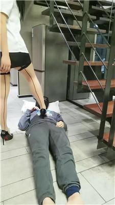 【爱秀套图】【乔伊】高跟全体重踩踏bf51831-绳界 – 绳艺爱好者交流与分享