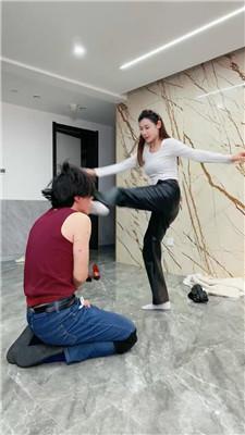 麋鹿银儿双主虐-咬胳膊/踩踏式脚耳光/腿绞 bf51651