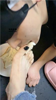 安安sama踩踏碾压脚下喂食 JS250324-14