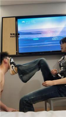 芸芸大人超重度连环耳光 bf51666