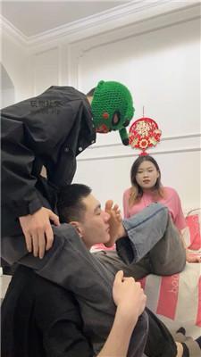 Qi7情侣主强制虐绿帽奴 JS250321-26