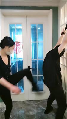 泽天吊绑贱奴重度虐打 bf51575