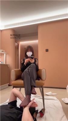 Siu姐姐白领S-黑丝臭脚丫蹂躏踩 JS250321-17