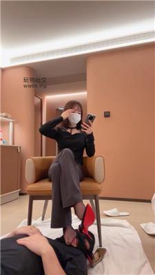 Siu姐姐白领S-黑丝臭脚丫蹂躏踩 JS250321-17