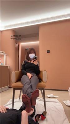 Siu姐姐白领S-黑丝臭脚丫蹂躏踩 JS250321-17