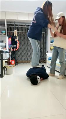 锅盖导演双S-小白鞋白袜踢踹踩虐 bf51567