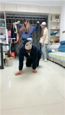 锅盖导演双S-小白鞋白袜踢踹踩虐 bf51567