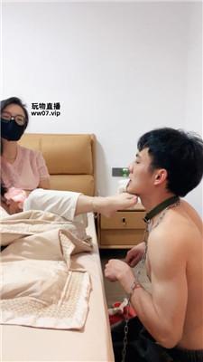 南月女神家奴卑微伺候起床 bf51580