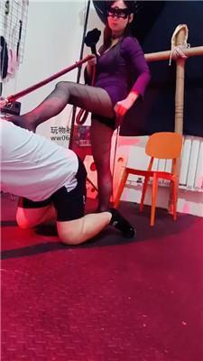 鸿运双女团SM刑房-重度群调群虐 JS250322-18