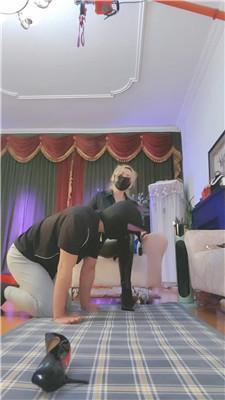 魔鬼天使强制闻臭袜-鞭打-高跟长靴踩 JS250322-15