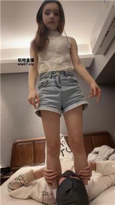 Anna俄罗斯混血S-白袜蹂躏踩 bf51584