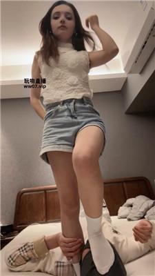 Anna俄罗斯混血S-白袜蹂躏踩 bf51584