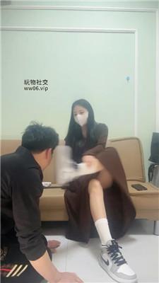 刘二狗素人S-脏鞋踩踏喂食/揪耳朵 JS250321-9