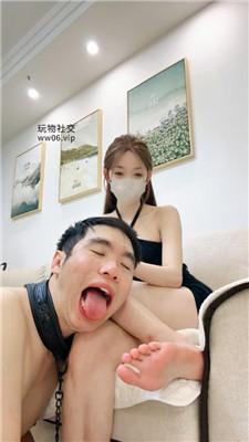 楚楚超美车模S-黑丝高跟深喉狂舔 bf51543