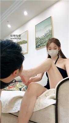 楚楚超美车模S-黑丝高跟深喉狂舔 bf51543