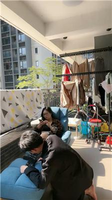 薇薇家奴阳台下跪伺候 JS250320-8