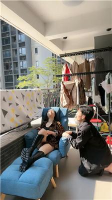 薇薇家奴阳台下跪伺候 JS250320-8