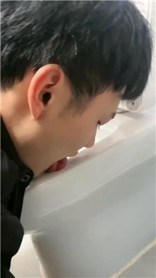 薇薇家奴阳台下跪伺候 JS250320-8