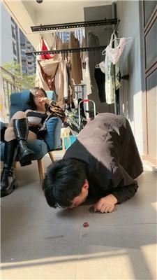 薇薇家奴阳台下跪伺候 JS250320-8