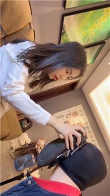 狗哥素人小姐姐S-皮鞋丝袜美腿虐 bf51561