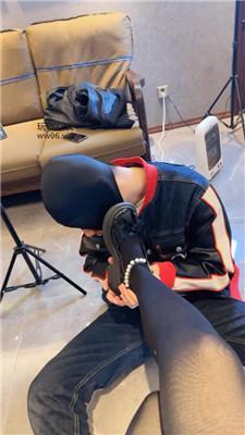 狗哥素人小姐姐S-皮鞋丝袜美腿虐 bf51561