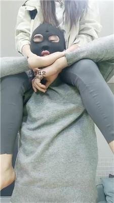 苏苏不苏裸足踩虐骑马驯化 JS250319-44