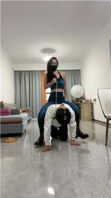 薇薇骑马骑脖训奴专场 JS250319-43