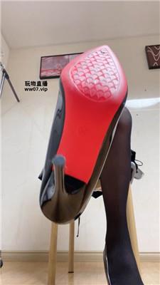 念可小恶魔的羞辱    250324-7