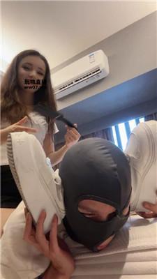 Anna混血S-白袜脚踩-坐脸腿绞 bf51729